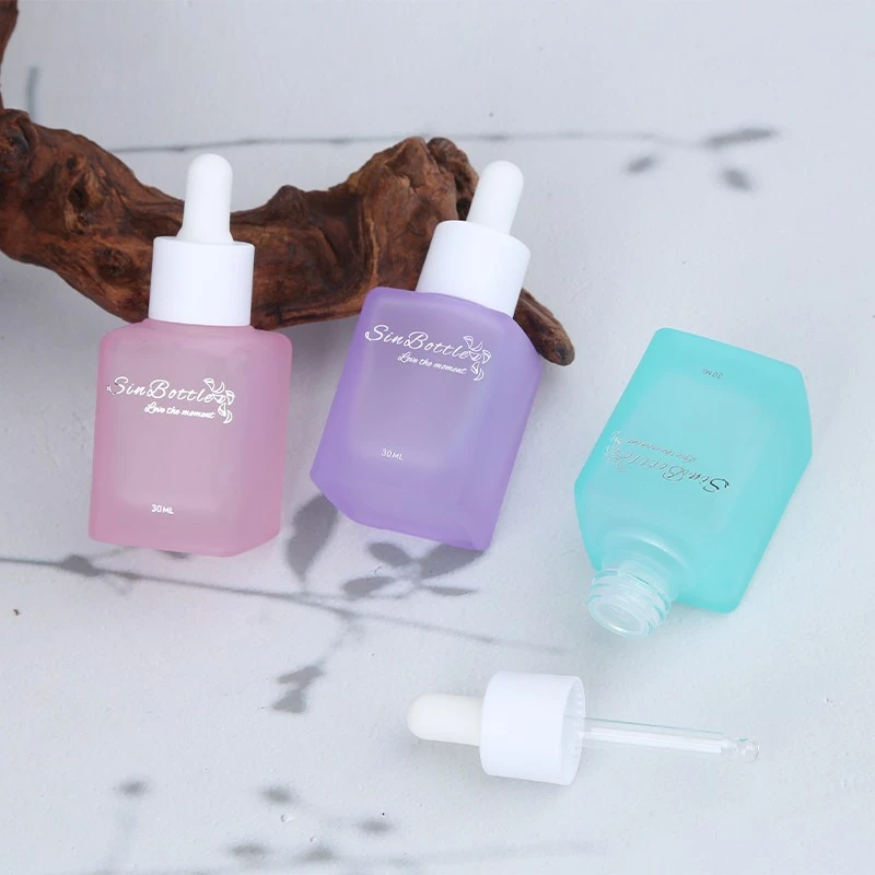 15ml 35ml 45ml Square Dropper Glass Bottles For Essential Oils Skin Care Packaging factory